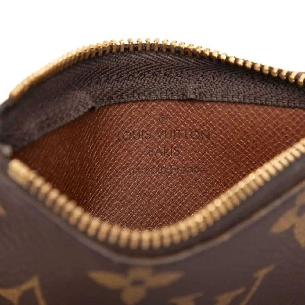 Louis Vuitton Monogram Pochette Cle Coin Case
